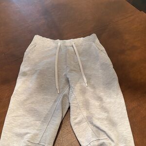 lululemon athletica Light Gray Joggers never worn excellent condition XS men’s